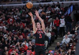 异军突起！公牛豪取开赛5连胜高居东部榜首  是东部唯一不败球队