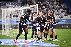 队报：姆巴佩旗下俱乐部卡昂为削减成本，将裁员16人