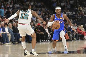 对比差距不小！半场灰熊三分24中11&命中率45.8% 雷霆仅26中5