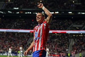 邮报：曼联不排除冬窗租+夏窗4500万镑买加拉格尔，梅努可能外租