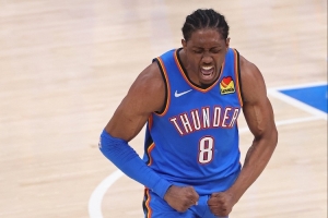 杰伦威已进行投篮训练！月初雷霆曾官宣杰伦威手腕进行了二次手术