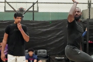 詹姆斯晒杰伦·约翰逊数据单：我在近几年夏休期都见识过他的训练