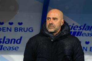 荷媒：埃因霍温主帅博斯仍想执教荷兰队 非洲杯或成万纳尔的机会