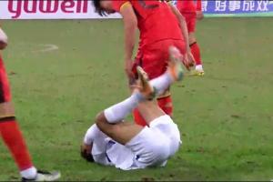 不理智！热议汪士钦直红：何必呢，太不职业了；这个红牌太不应该