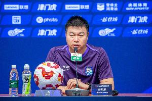 于根伟：申花第二阵容可能都高于我们，克服一切困难打好收官战